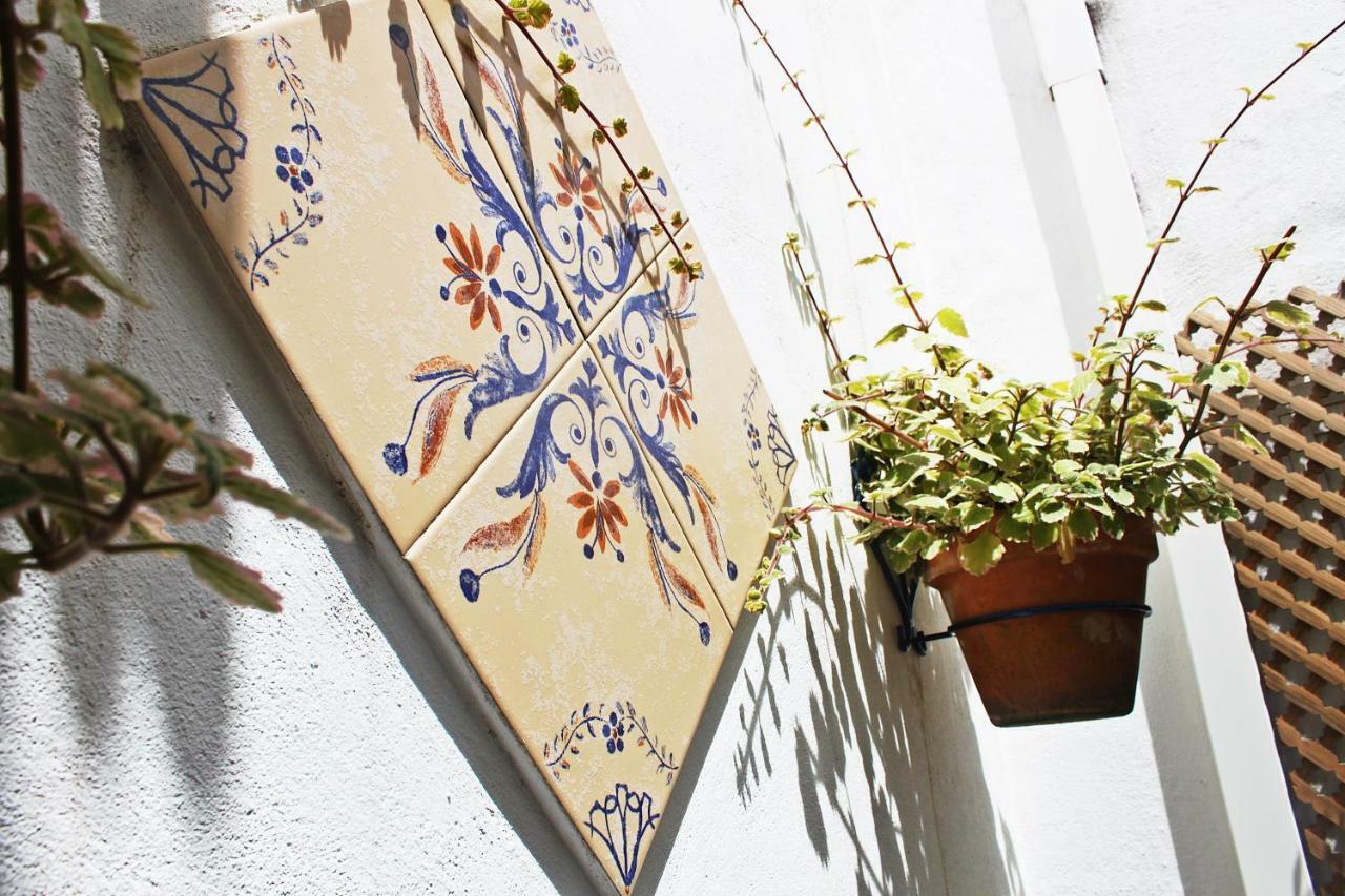 Style El Patio Triana Apartment